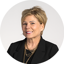 Private Banker, Laura Dosch